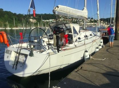 Location Voilier Beneteau First 36.7 Trébeurden
