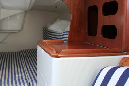 Rental Sailboat ARCHAMBAULT 40 Fezzano