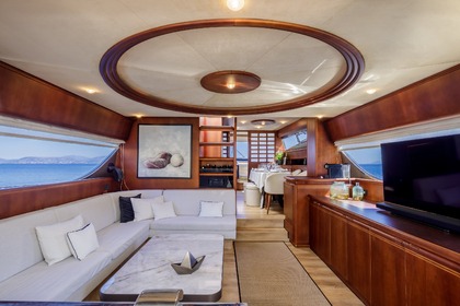 Ferretti 720