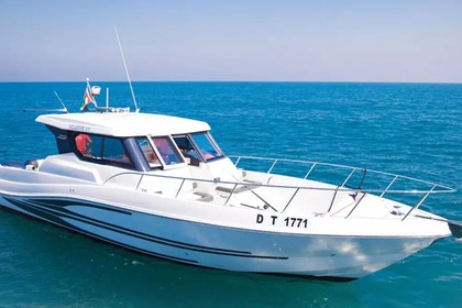 Hire Motorboat Gulf Craft Motorboat Dubai