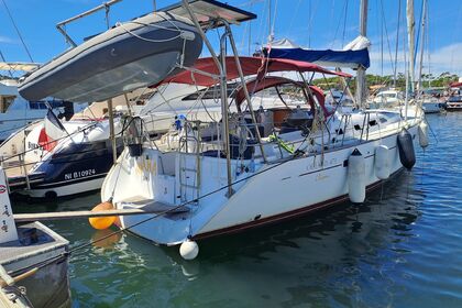 Hire Sailboat BENETEAU OCEANIS 473 Port-de-Bouc