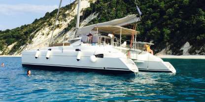 Charter Catamaran Fountaine Pajot Athena 38 Cienfuegos