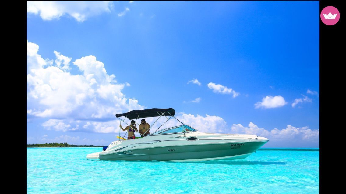 Bateau à moteur Sea Ray Sundeck 7m
