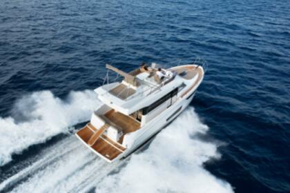 Brand NEW Jeanneau Velasco 43F