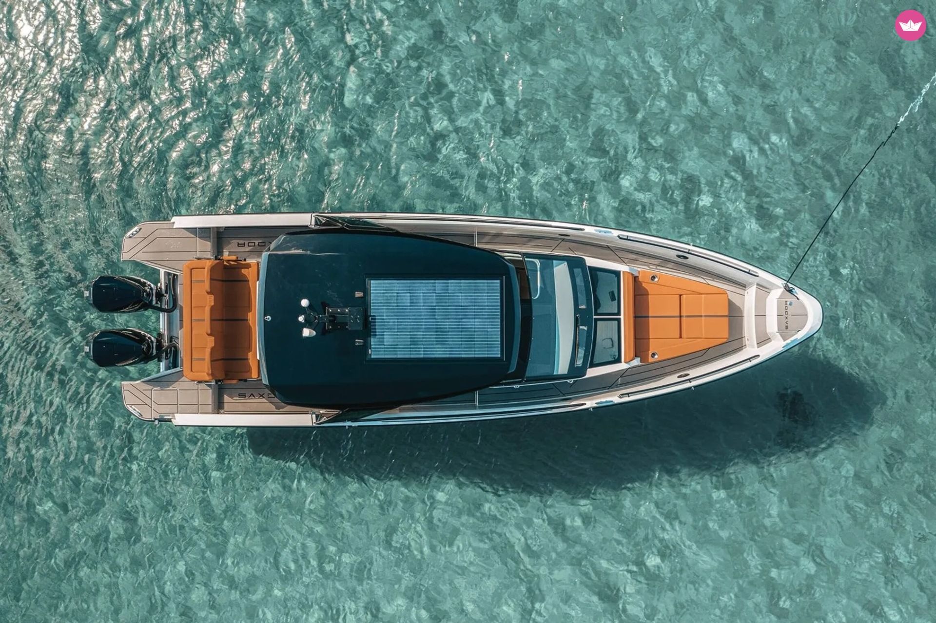 Bateau à moteur Saxdor 320 GTO 600cv 7
