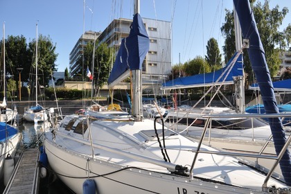 Ενοικίαση Ιστιοπλοϊκό σκάφος BENETEAU First 32 S5 Αιξ-λε-Μπαιν