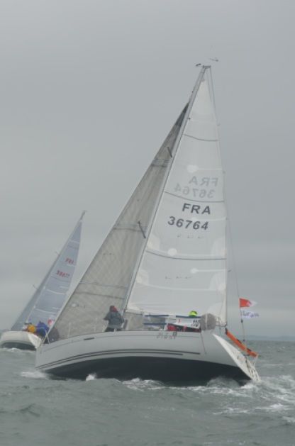 Location Voilier Beneteau First 31.7 Saint-Gilles-Croix-de-Vie