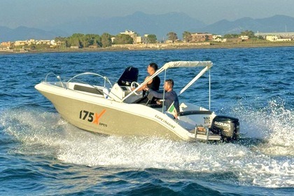 Noleggio Barca senza patente  Giupex 175 Torre Annunziata
