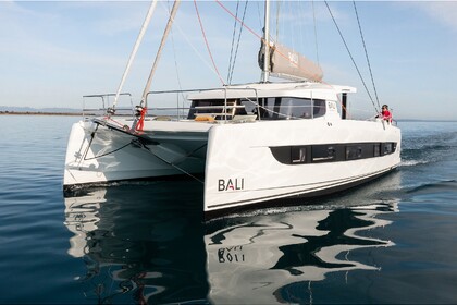Charter Catamaran  Bali Catsmart Volos