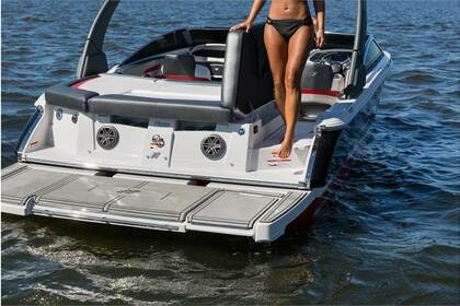 FOUR WINNS HORIZON 210 RS