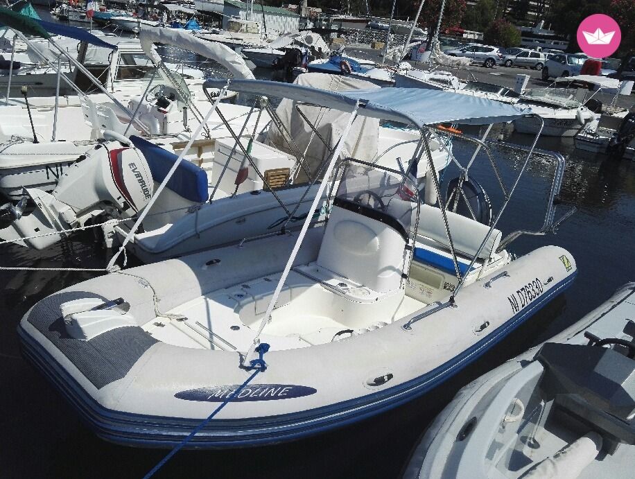 Zodiac Medline 2C à Antibes à louer