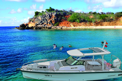 Hire Motorboat Axopar Sun top 29 Sint Maarten