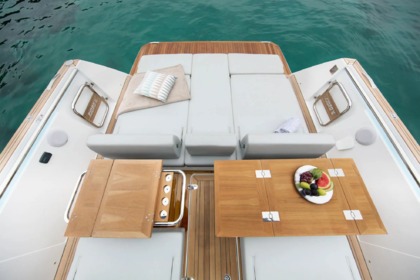 Fjord 42 Like NEW : Elegance, Performance & Comfort