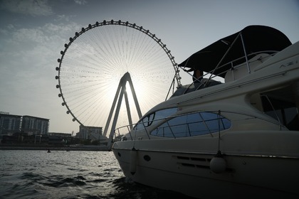50 ft Luxury Yacht in Dubai Marina Walk - Dubai Cruise - Quality Service - 16 People Capacity