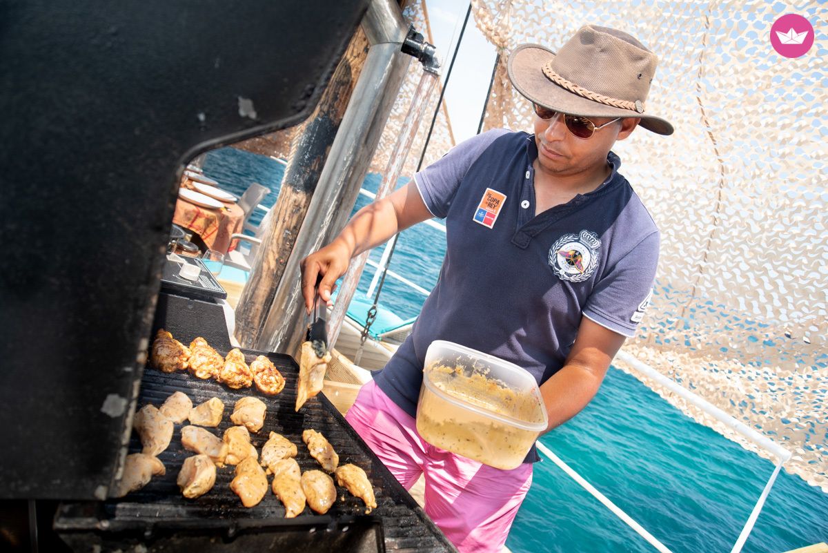Charter Motorboat Forbes, Sandhaven Ex. Mfv Antibes