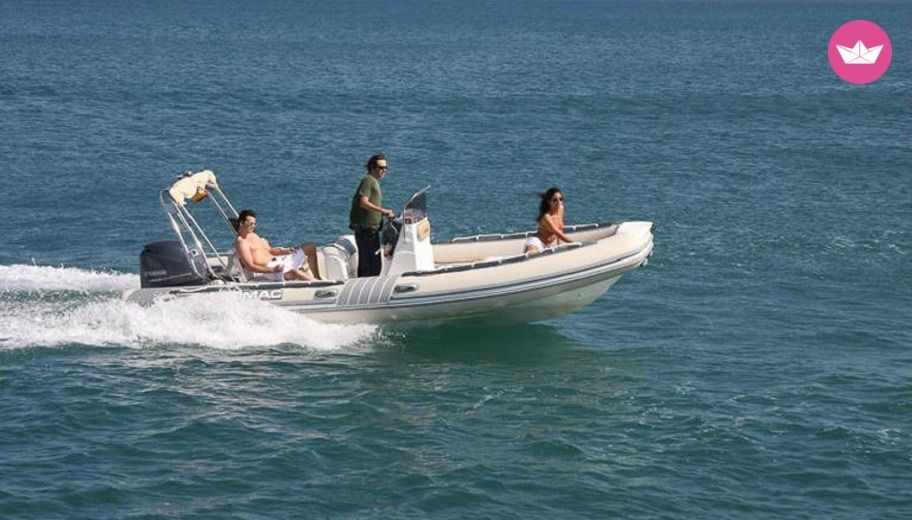 Location semi-rigide à Ajaccio de particuliers et professionnels