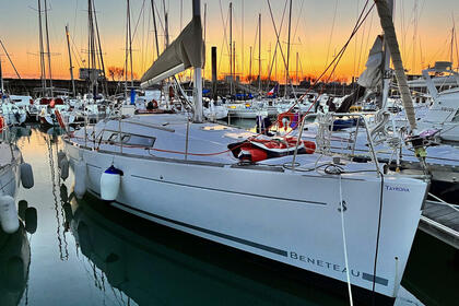 Miete Segelboot JEANNEAU OCEANIS 34 La Rochelle