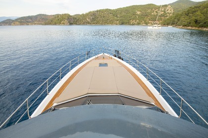 Charter Motor yacht Luxury custom built new motor yacht for 6 people 2023 Fethiye