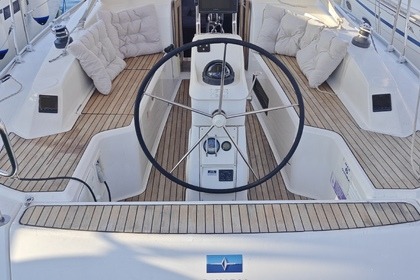 Noleggio Barca a vela Bavaria Yachtbau Bavaria Cruiser 33 Ponte