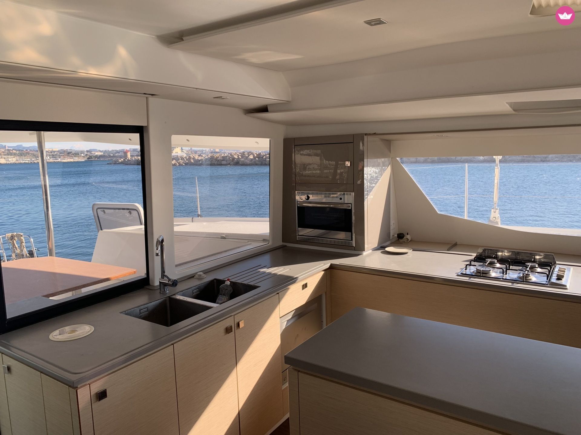 Mieten Fountaine Pajot Saba 50