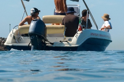 Hyra båt Båt utan licens  Sea Ghost Open 5,50 Livorno