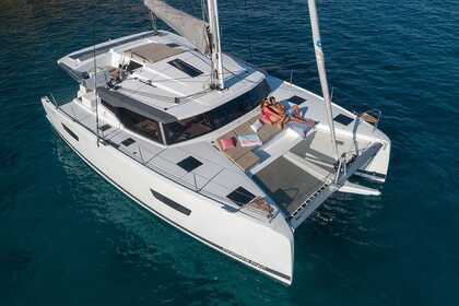 Hyra båt Katamaran Fountaine Pajot Astrea 42 Palermo