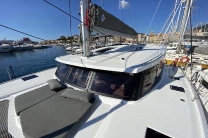Location Catamaran Fountaine Pajot Isla 40 Ajaccio
