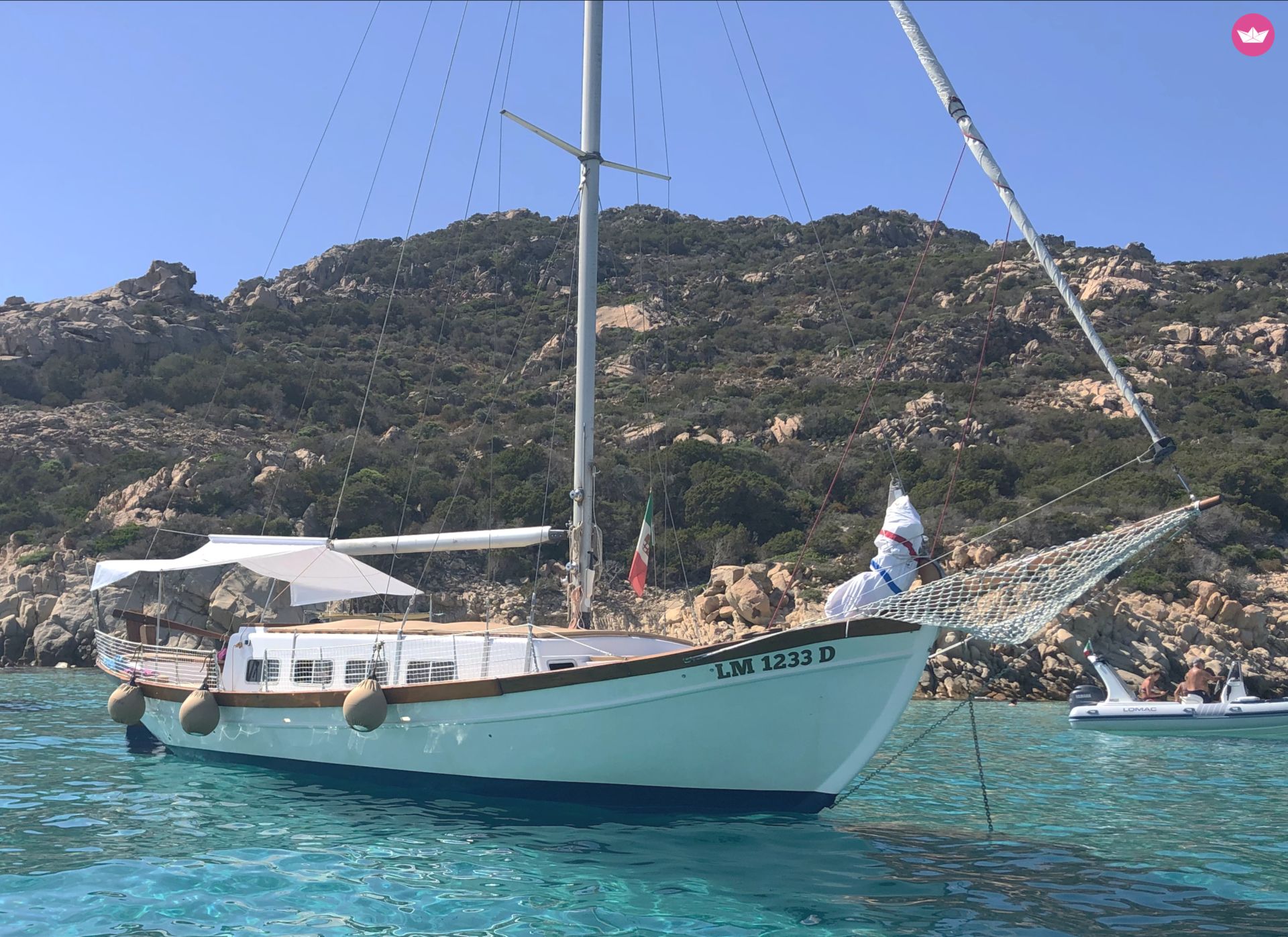 Charter sailboat in La Maddalena  