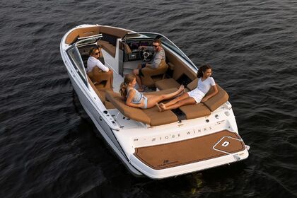 Four Winns H4 Limo-Sport Bowrider with Captain
