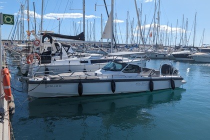 Hire Motorboat Axopar 28 Tarragona