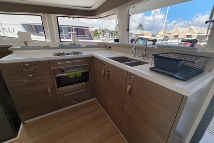 Verhuur Catamaran Catana Group Bali 4.4 - 4 + 2 cab. Pointe-à-Pitre