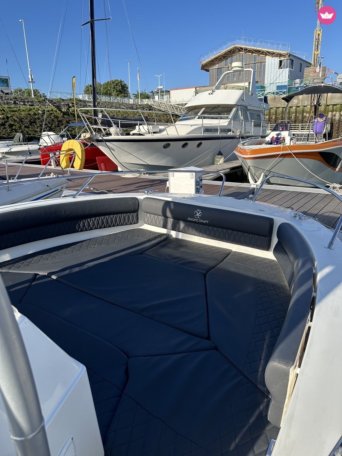 Bateau à moteur Pacific Craft Open 750 225cv 2