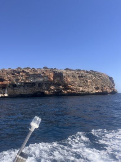 Cala d’Or Motorboat ORIZZONTI ANDROMEDA BLACK alt tag text