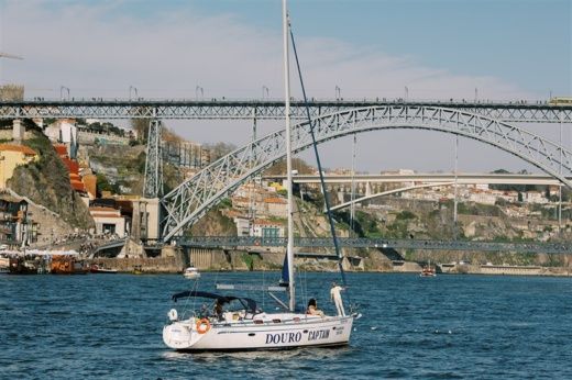 Bavaria 42