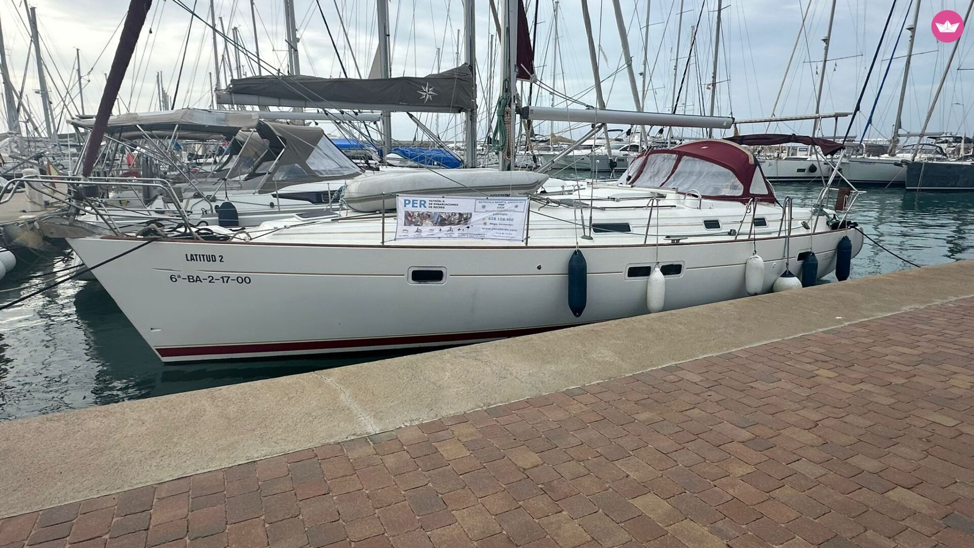 Rent Oceanis 411