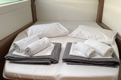 VASILIKI LAGOON 46 (A/C, WATER MAKER, ICE MAKER, ELC TOILETS)