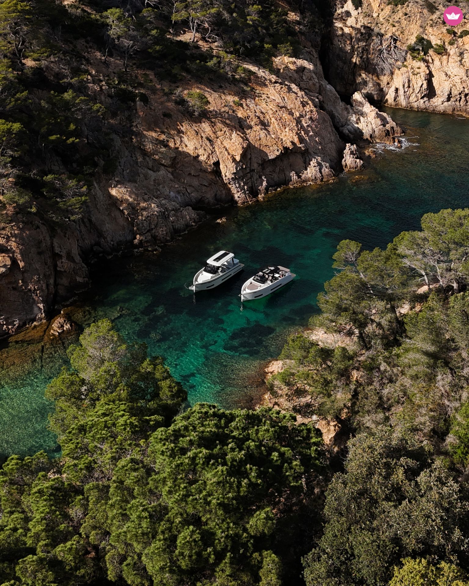 Bateau à moteur De Antonio D32 300cv 8