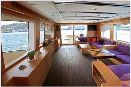 30mt Amazing superyacht with jacuzzi B1