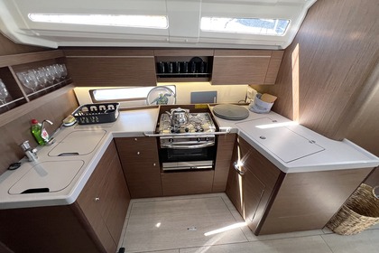 Oceanis 40.1 - Escape