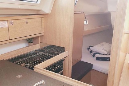 Verhuur Zeilboot Bavaria Bavaria Cruiser 34 - 2 cab. Pula