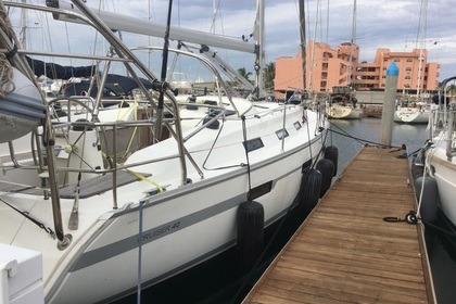 Islander 42