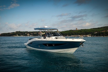 Hire Motorboat Sessa Marine Key Largo 34 lb Porto Cervo