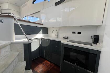 Hire Motorboat Sunseeker 50 Manhattan Golfe Juan