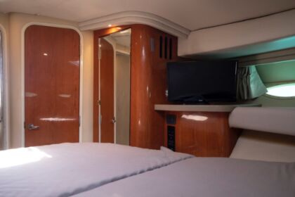 Searay Yacht to rent