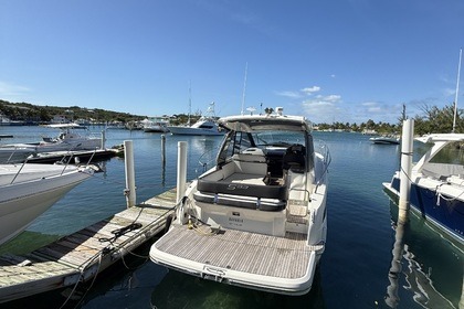 GRACE BAY LUXURY  YACHT BAVARIA 33’