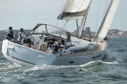 Hire Sailboat  Sun Odyssey 509 Porto Rotondo