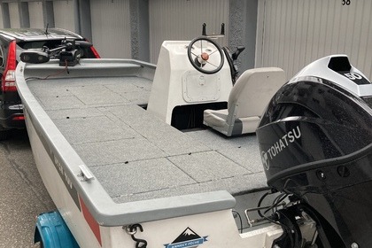 Bateaux pêche tout équiper