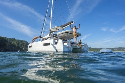Rental Catamaran Lagoon Lagoon 43 San Blas Islands