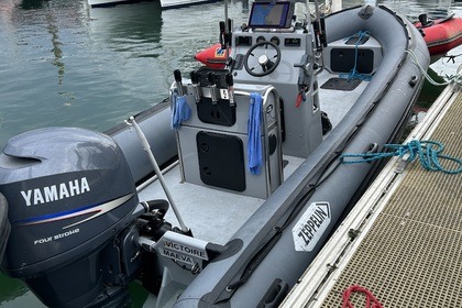 Location Semi-rigide Zeppelin 22 vpro Lézardrieux