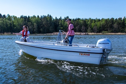 Charter Boat without licence  Terhi Nordic 450C Bénodet
